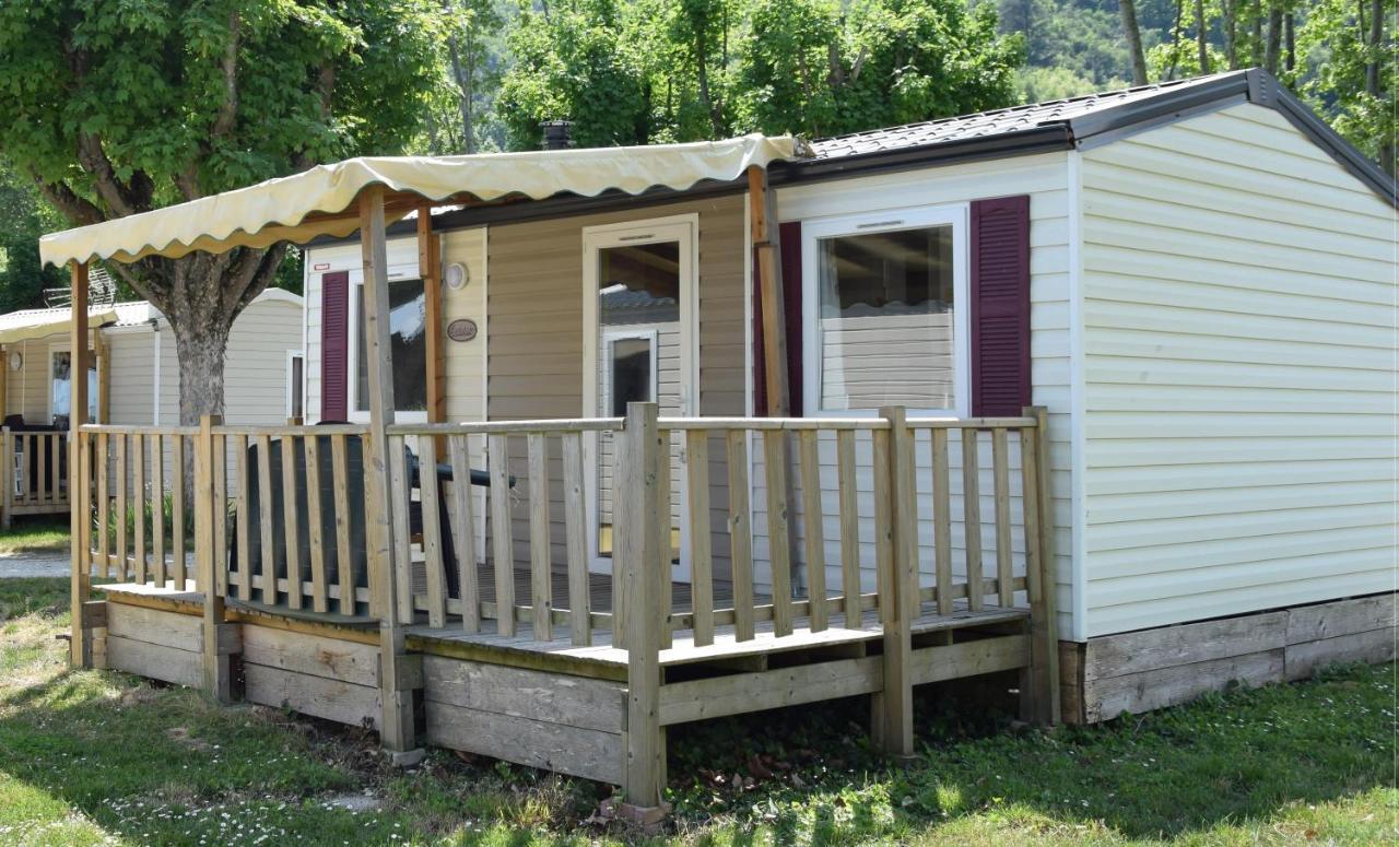Camping Avec Piscine Et Riviere A Tournon Sur Rhone Ardeche Exterior foto